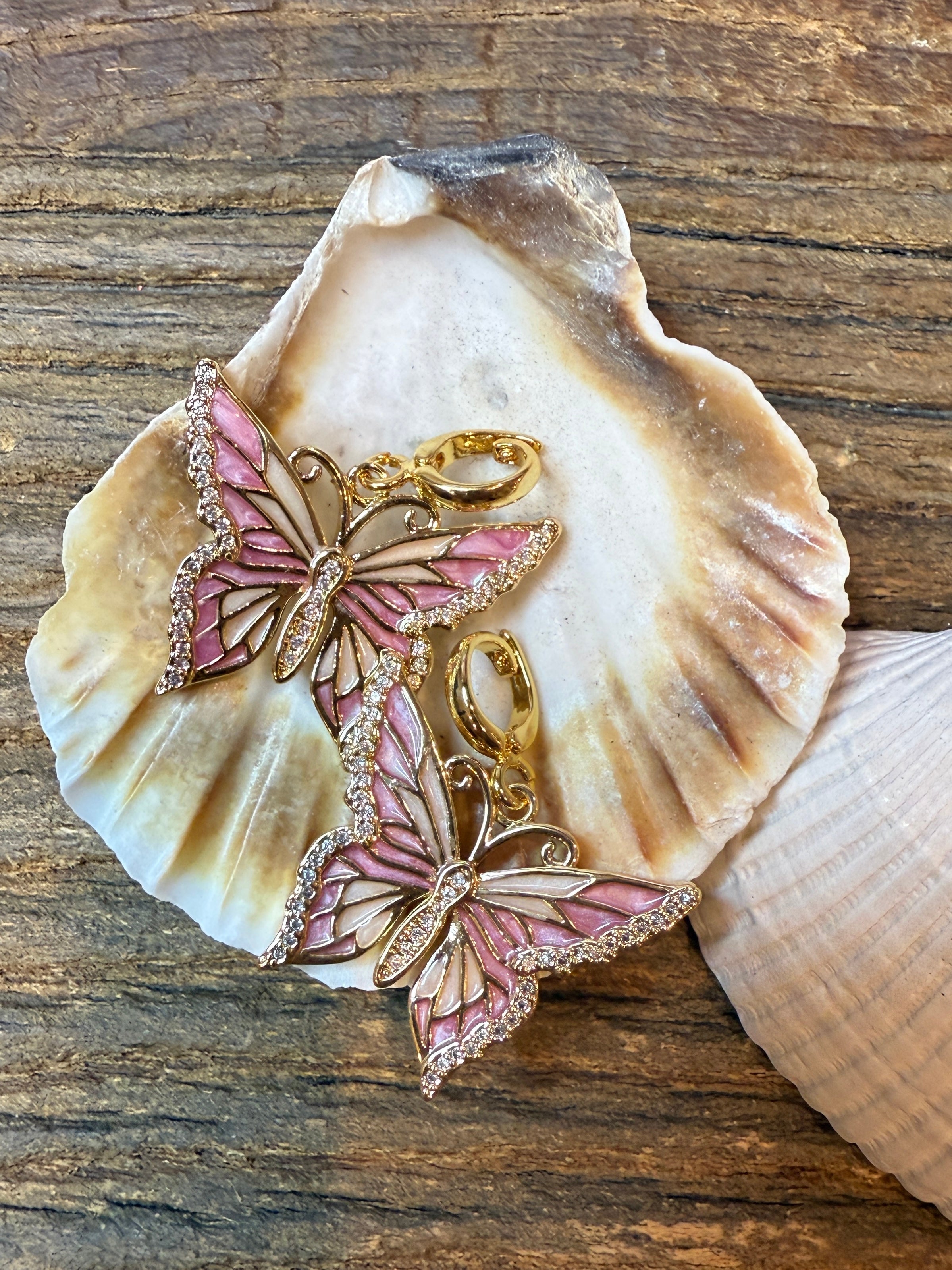 Charm Bar