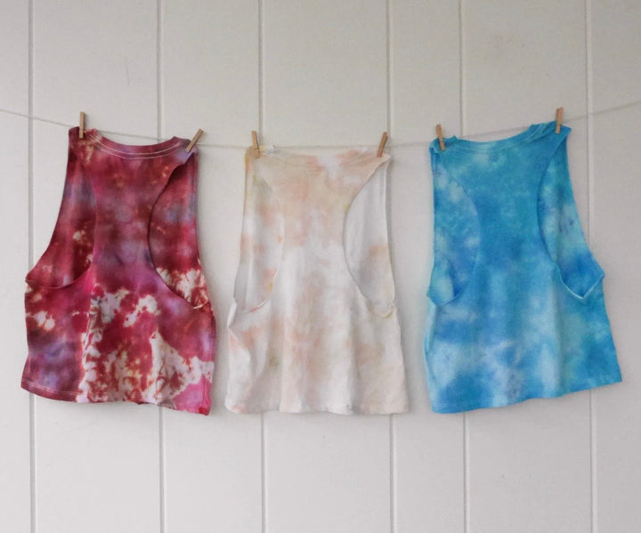 PigMent Women's Tie-Dye Cropped Flowy Yoga Tank-Summerskies