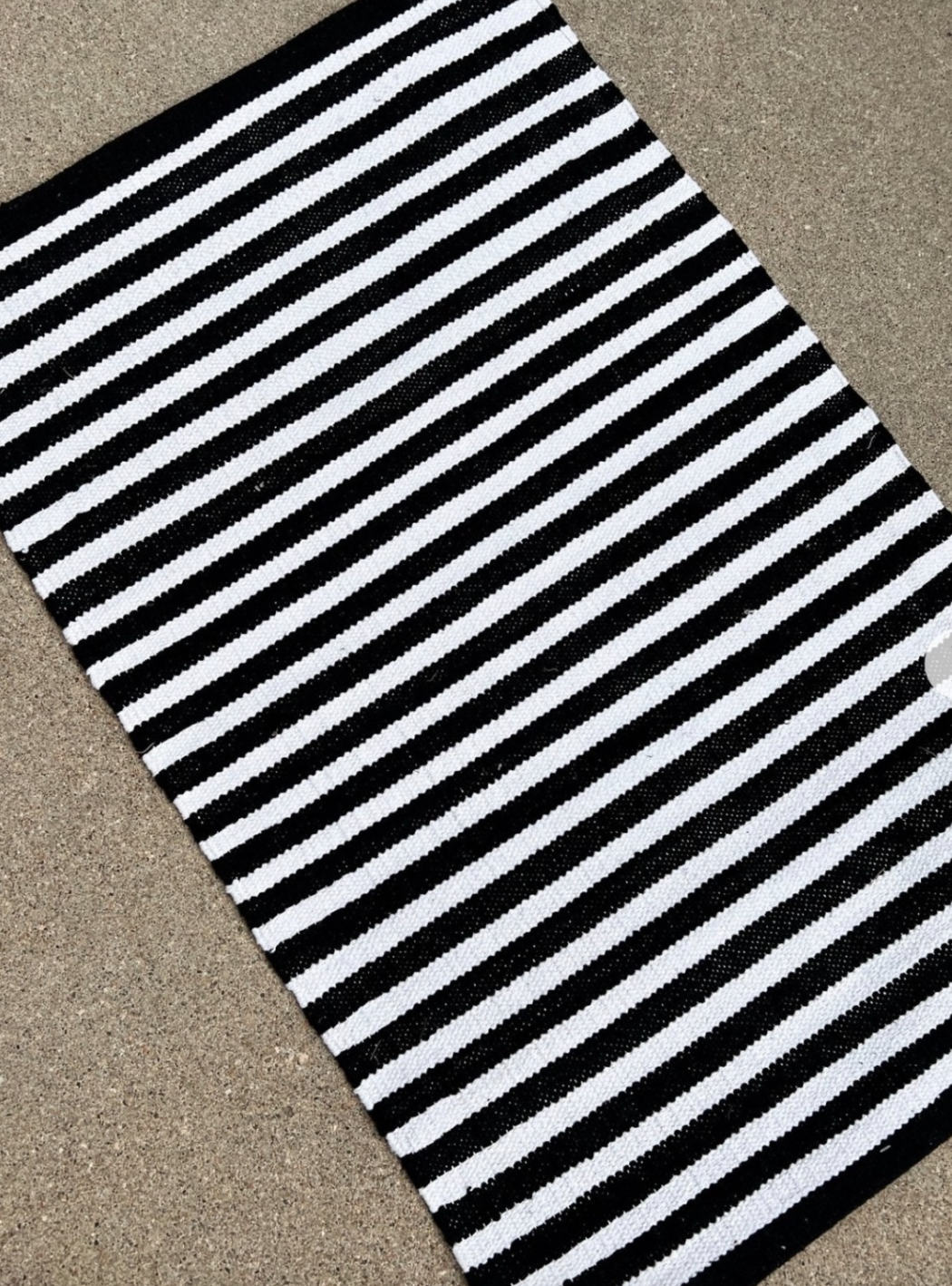 Miss Molly Design - Black and White Thin Stripe Layering Rug